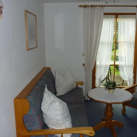 Ellen Apartment