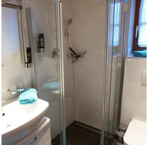Ellen *
