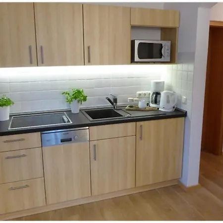 Ellen Apartment